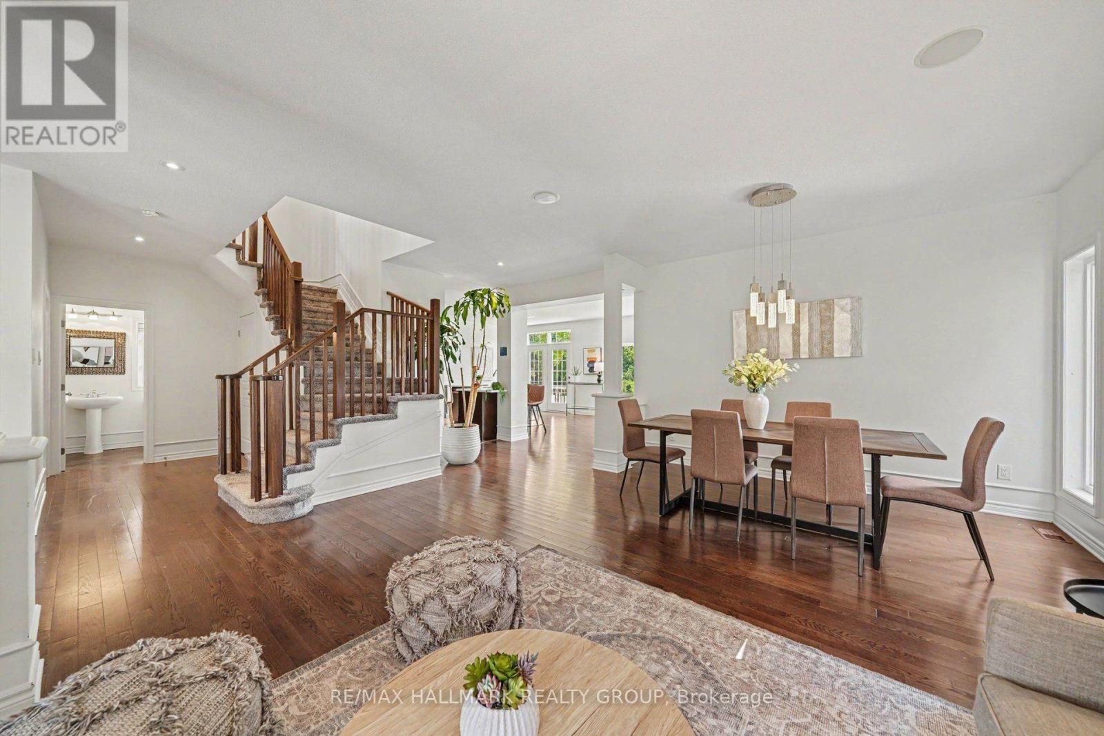 3 Bed, 3 Bath House for Rent in Ottawa – 938 WILDCARROT CRESCENT, Ottawa – MLS# X13574916 - Image 20