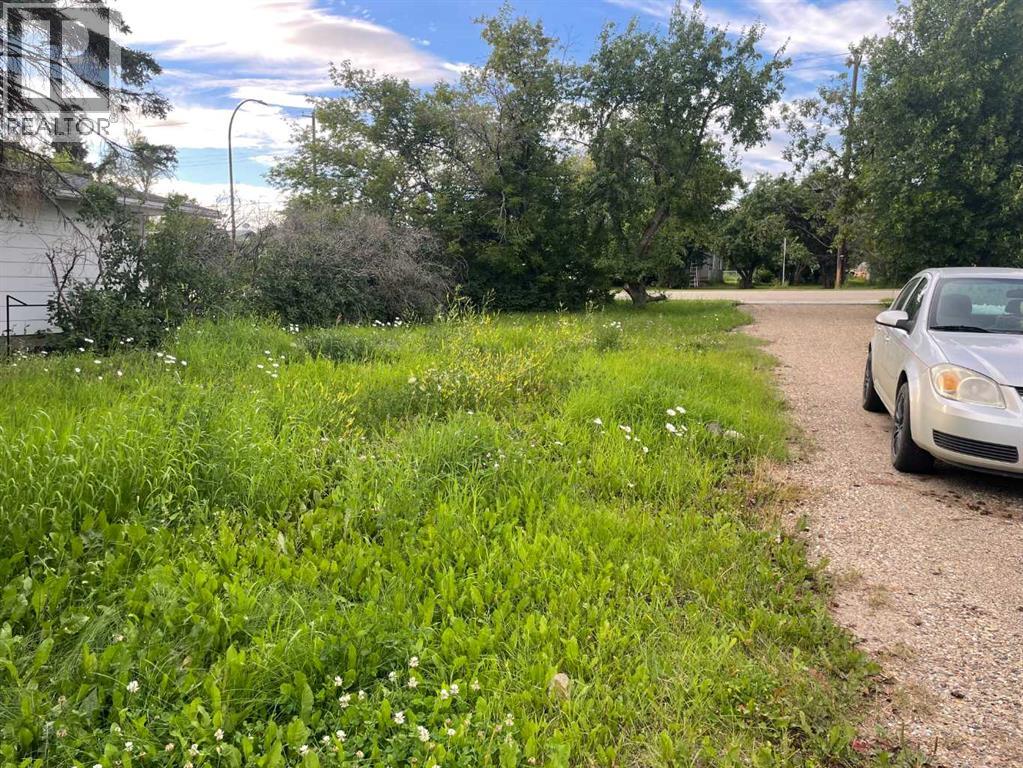 10817 108 Ave Avenue East - Photo 8