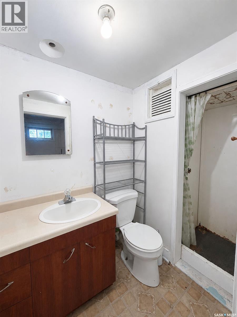 385 19th STREET W - 14