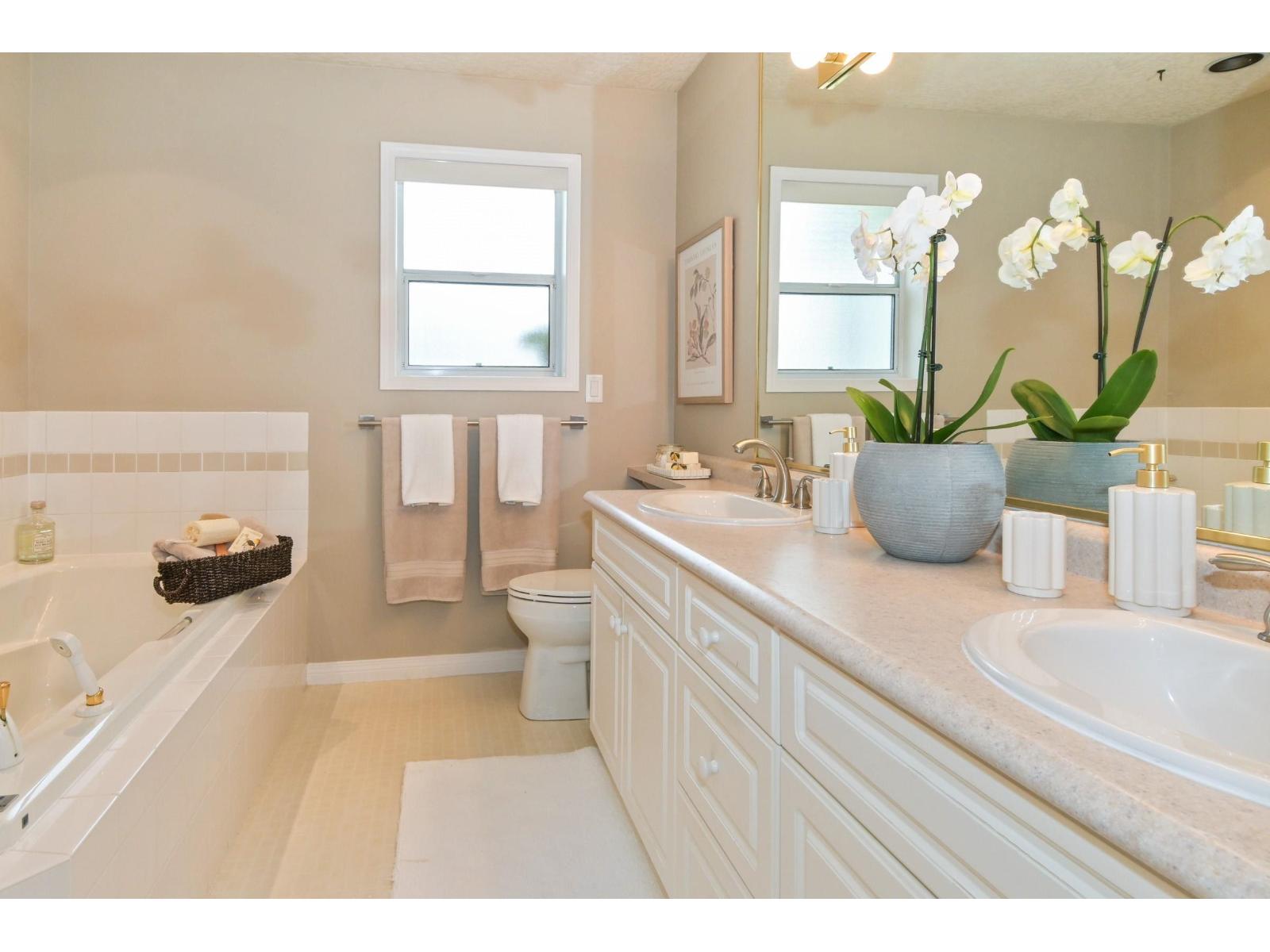 135 4001 OLD CLAYBURN ROAD, Abbotsford