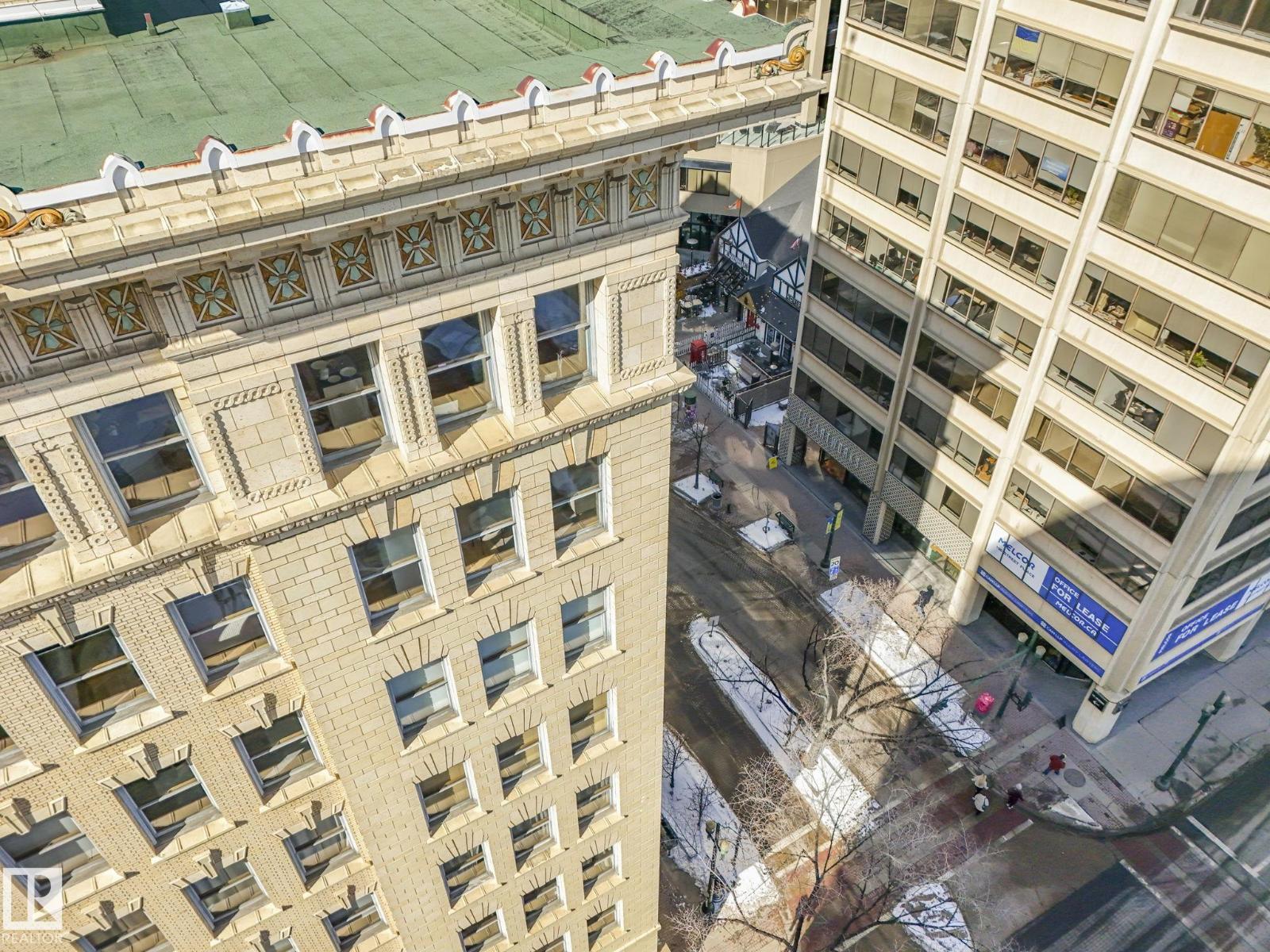 #807 10134 100 ST NW - 1