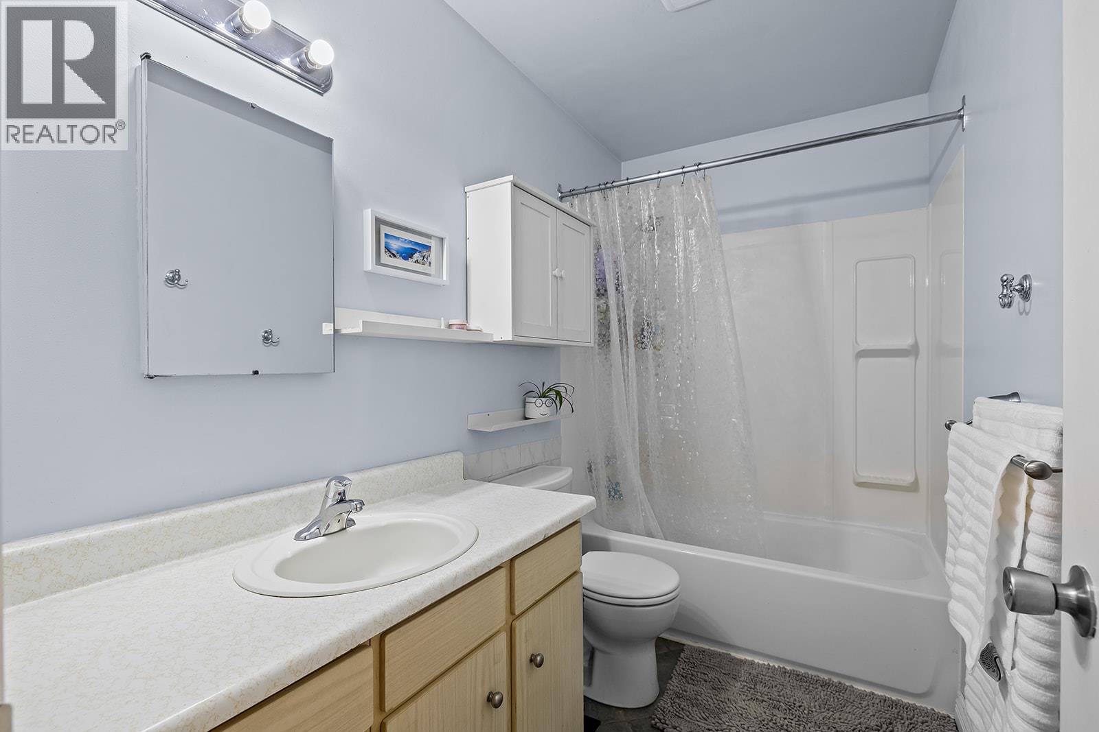  2447 Margaret Road, West Kelowna