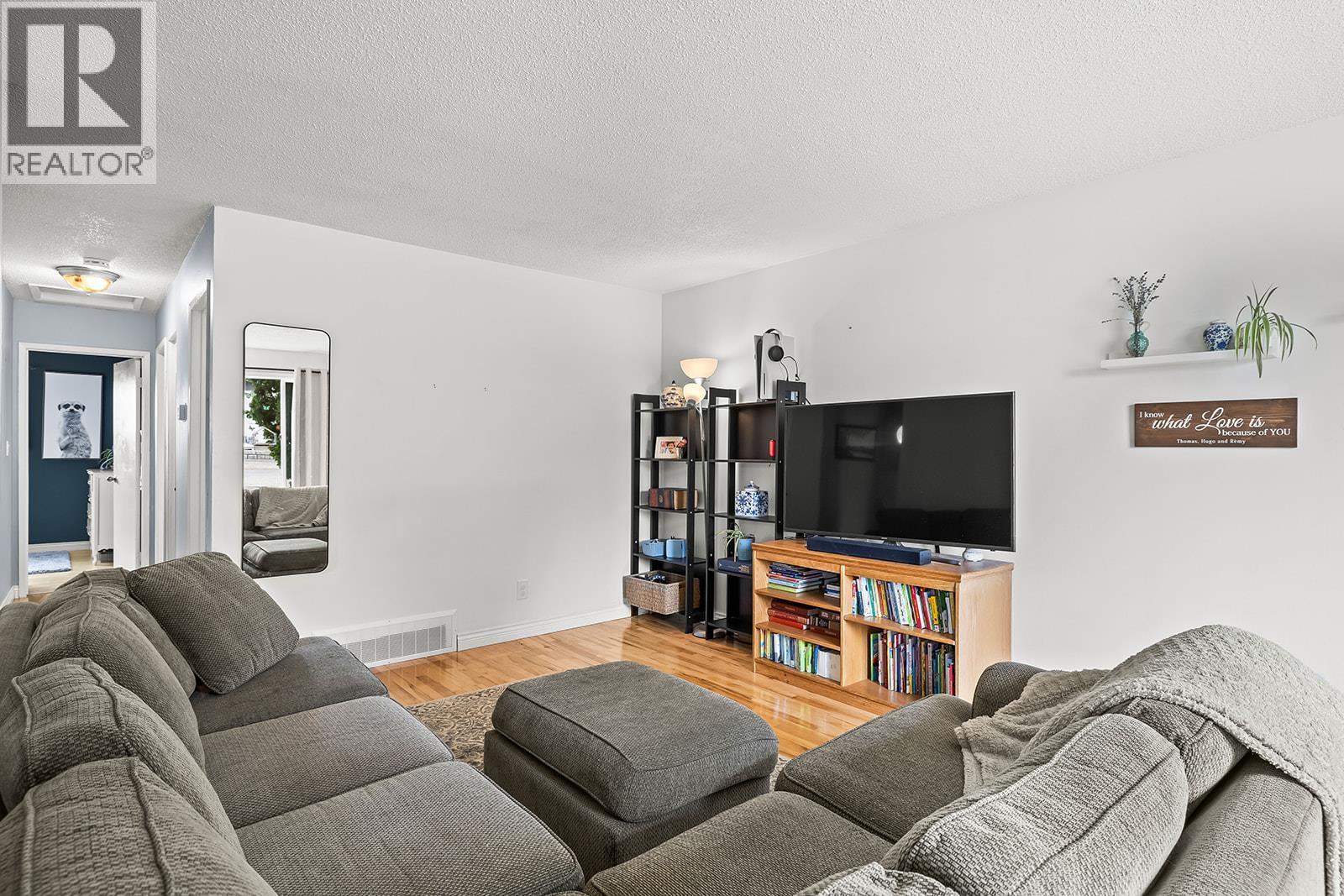  2447 Margaret Road, West Kelowna