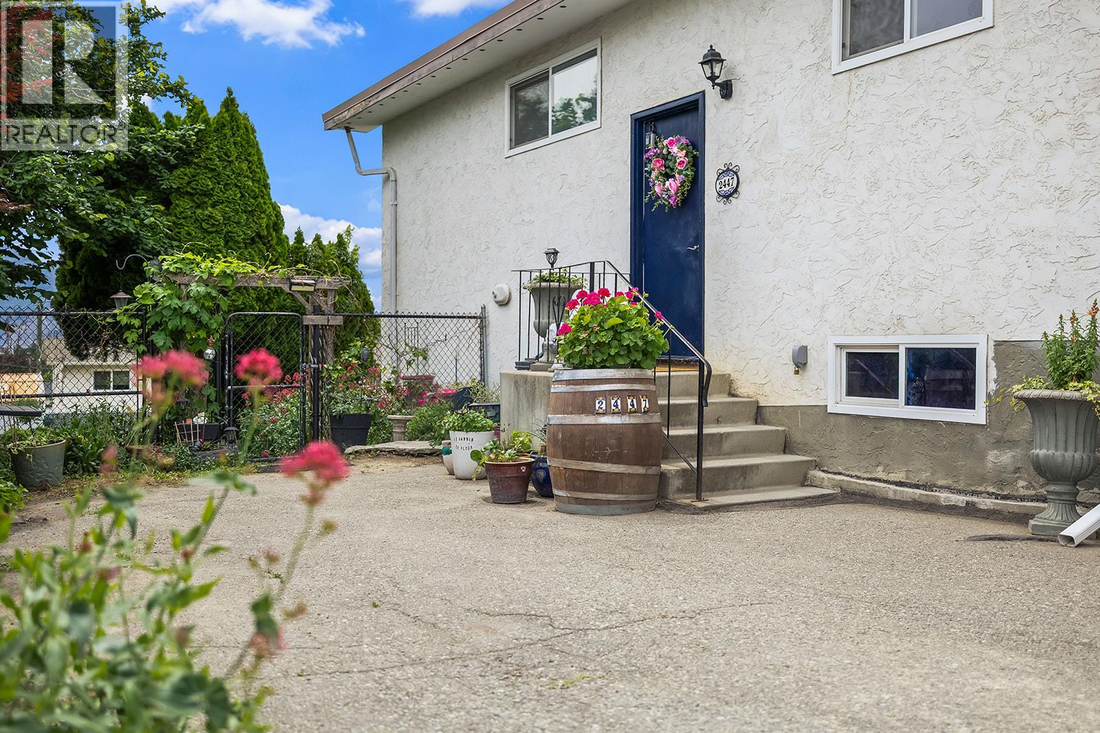  2447 Margaret Road, West Kelowna