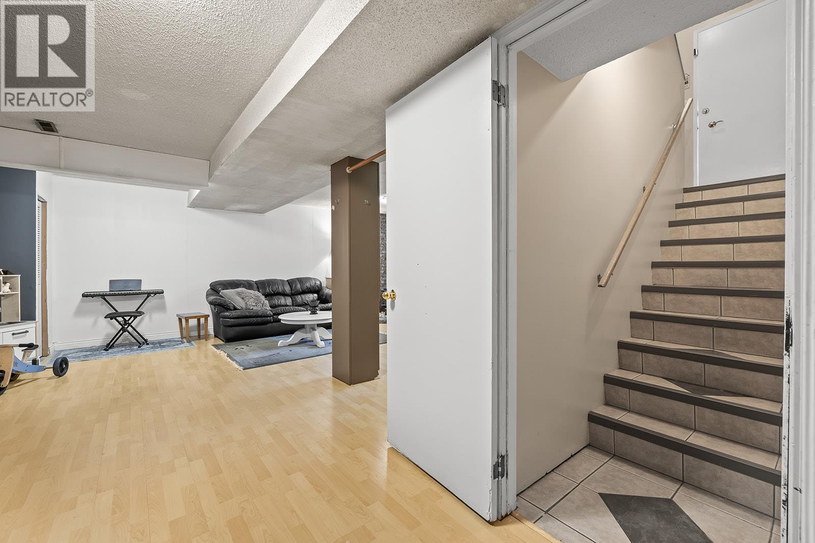  2447 Margaret Road, West Kelowna