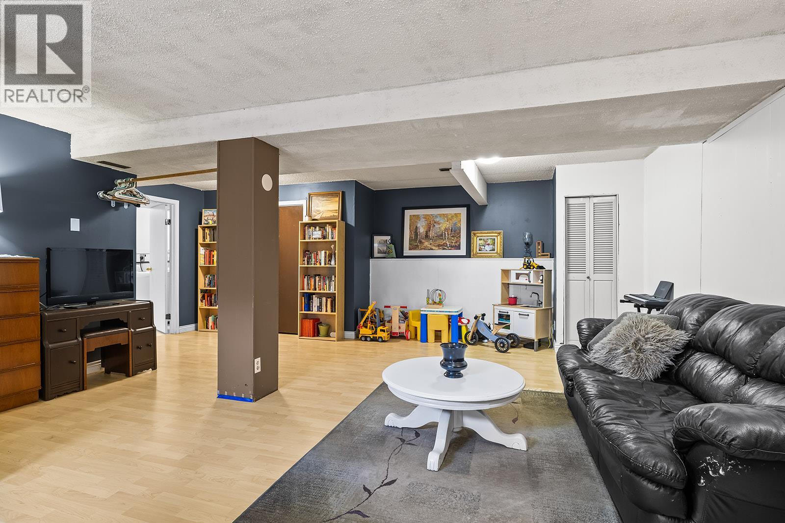  2447 Margaret Road, West Kelowna