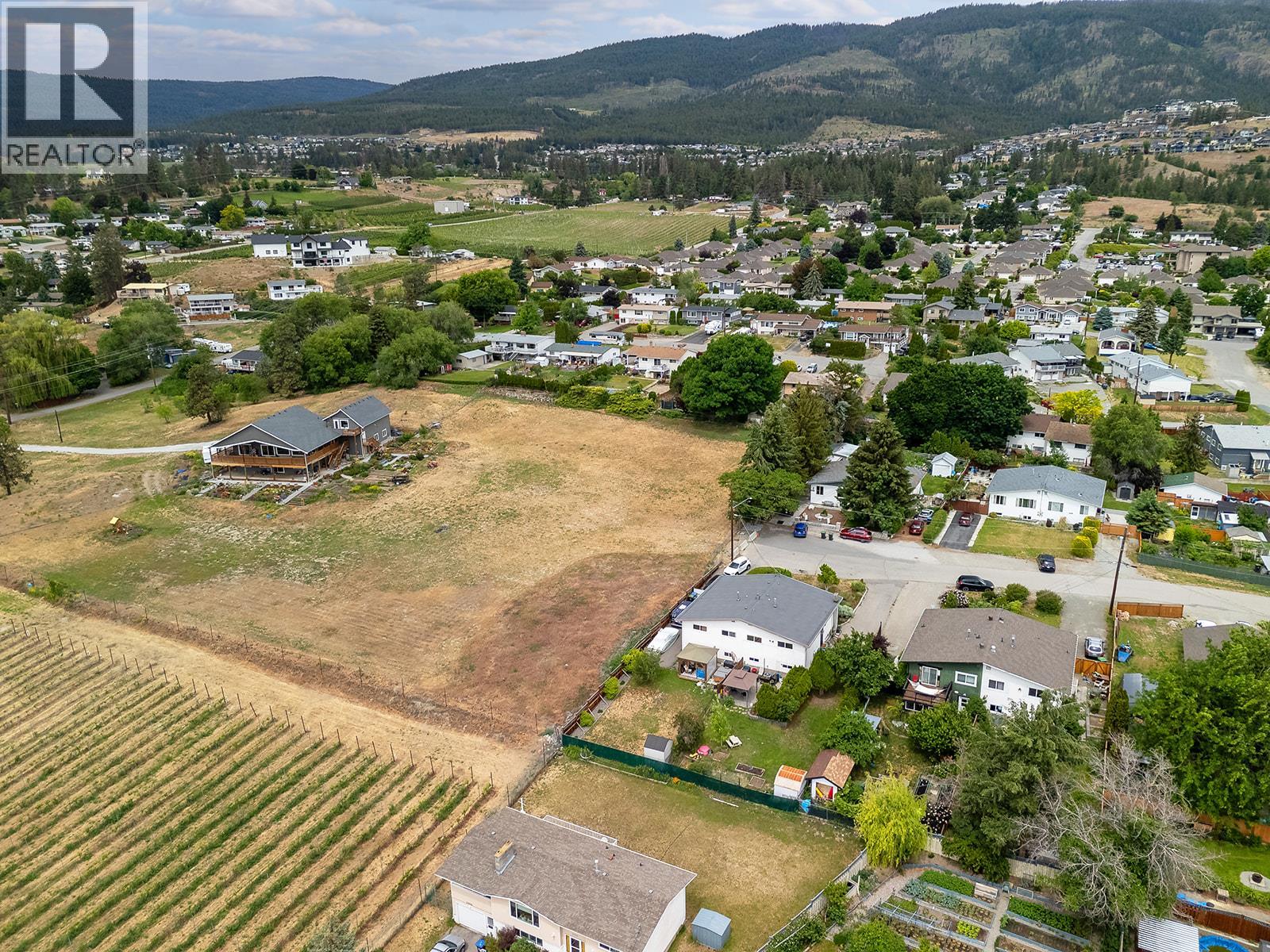  2447 Margaret Road, West Kelowna