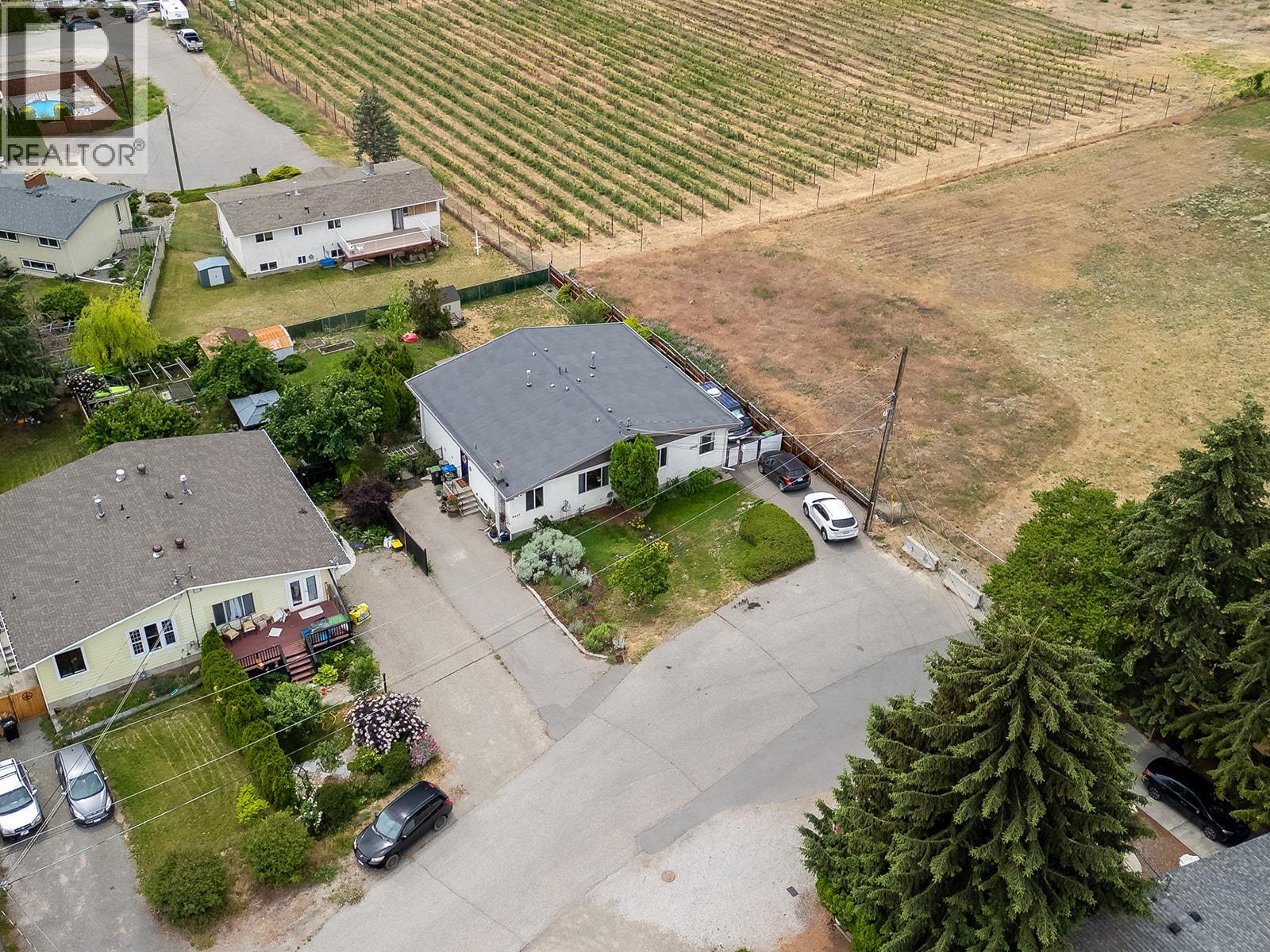  2447 Margaret Road, West Kelowna