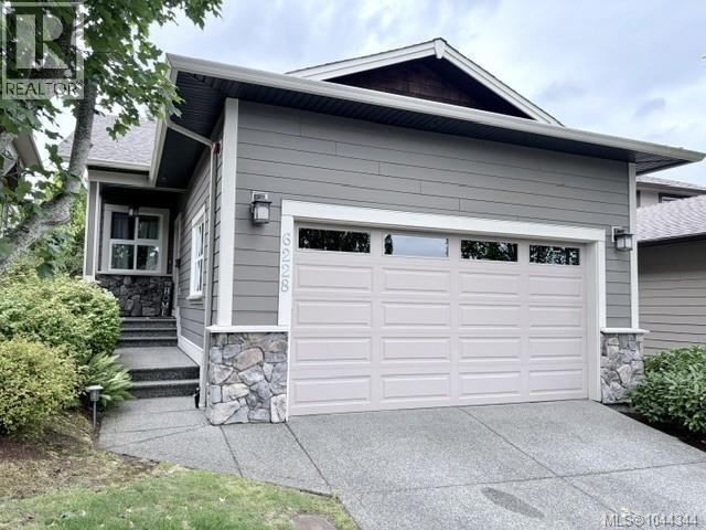 6228 Washington Way - 1