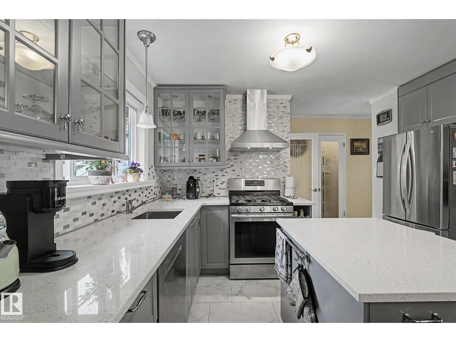 11638 123 ST NW NW - 20