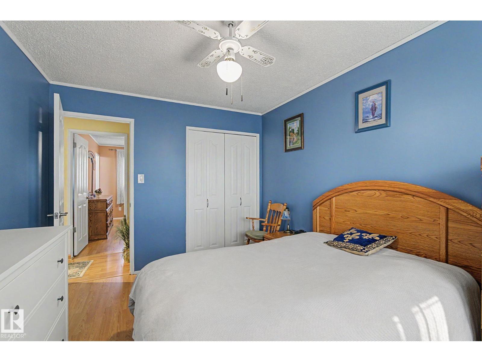 11638 123 ST NW NW - 28
