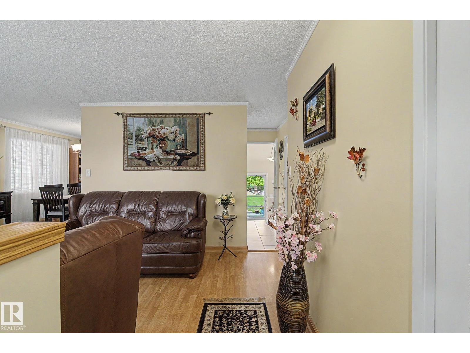 11638 123 ST NW NW, Inglewood (Edmonton), Edmonton photo 5