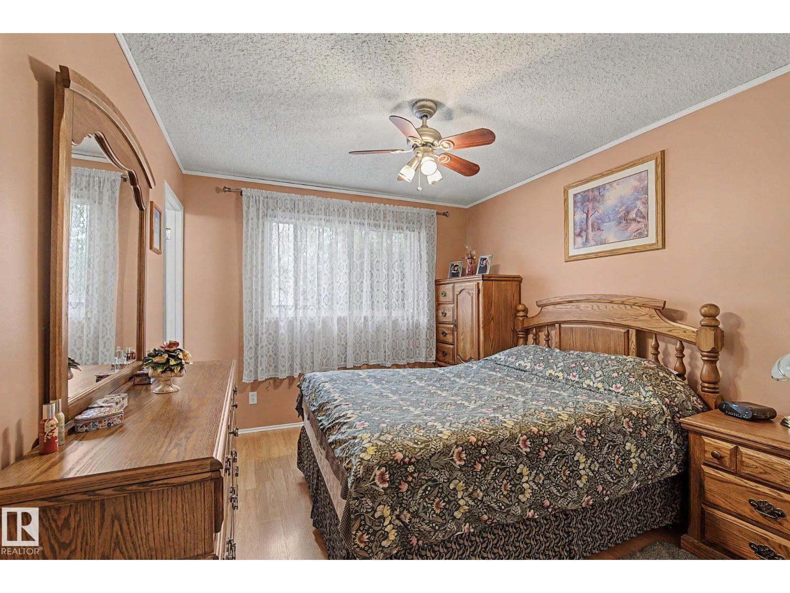 11638 123 ST NW NW - Image 53