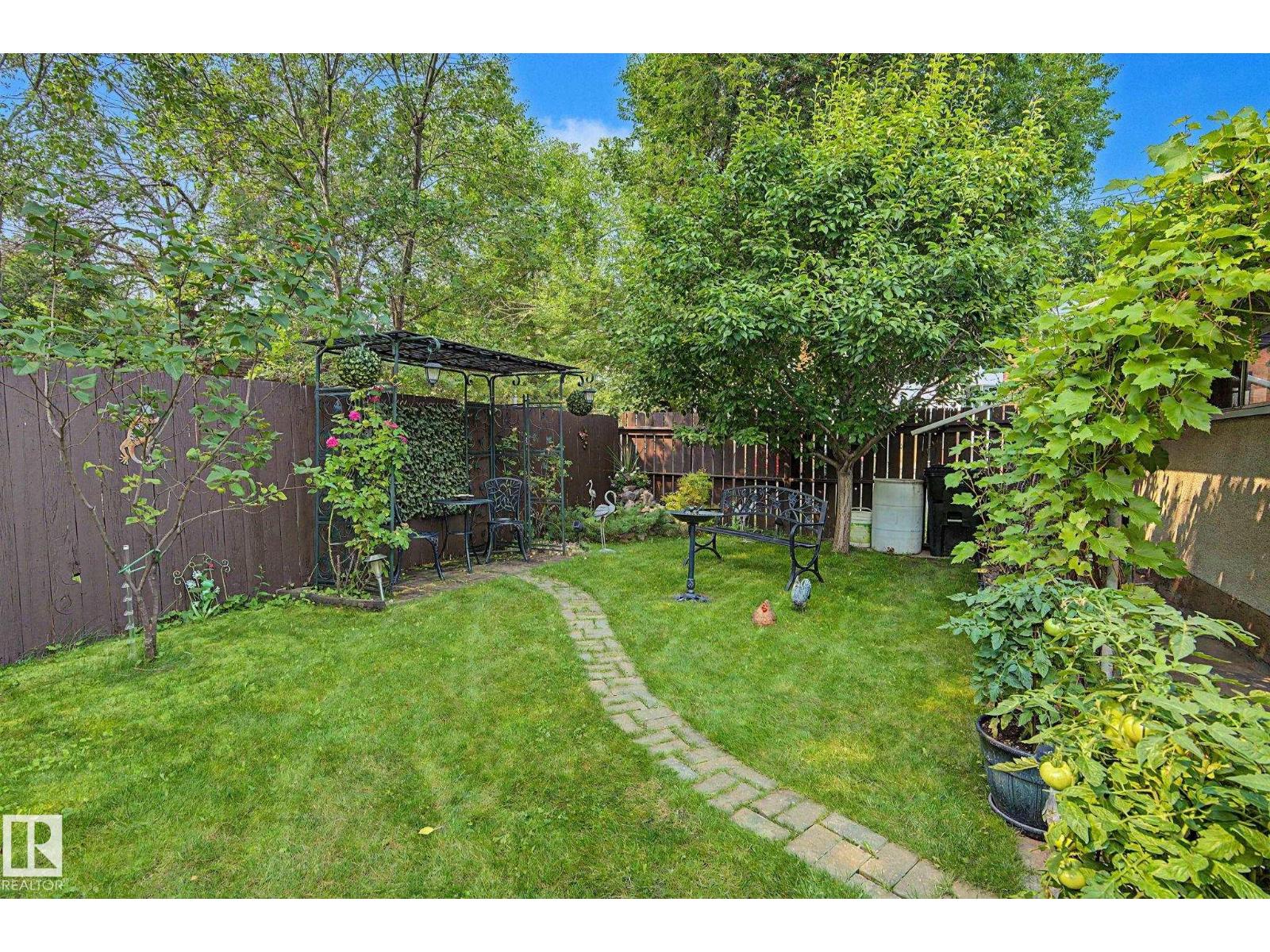 11638 123 ST NW NW - 66