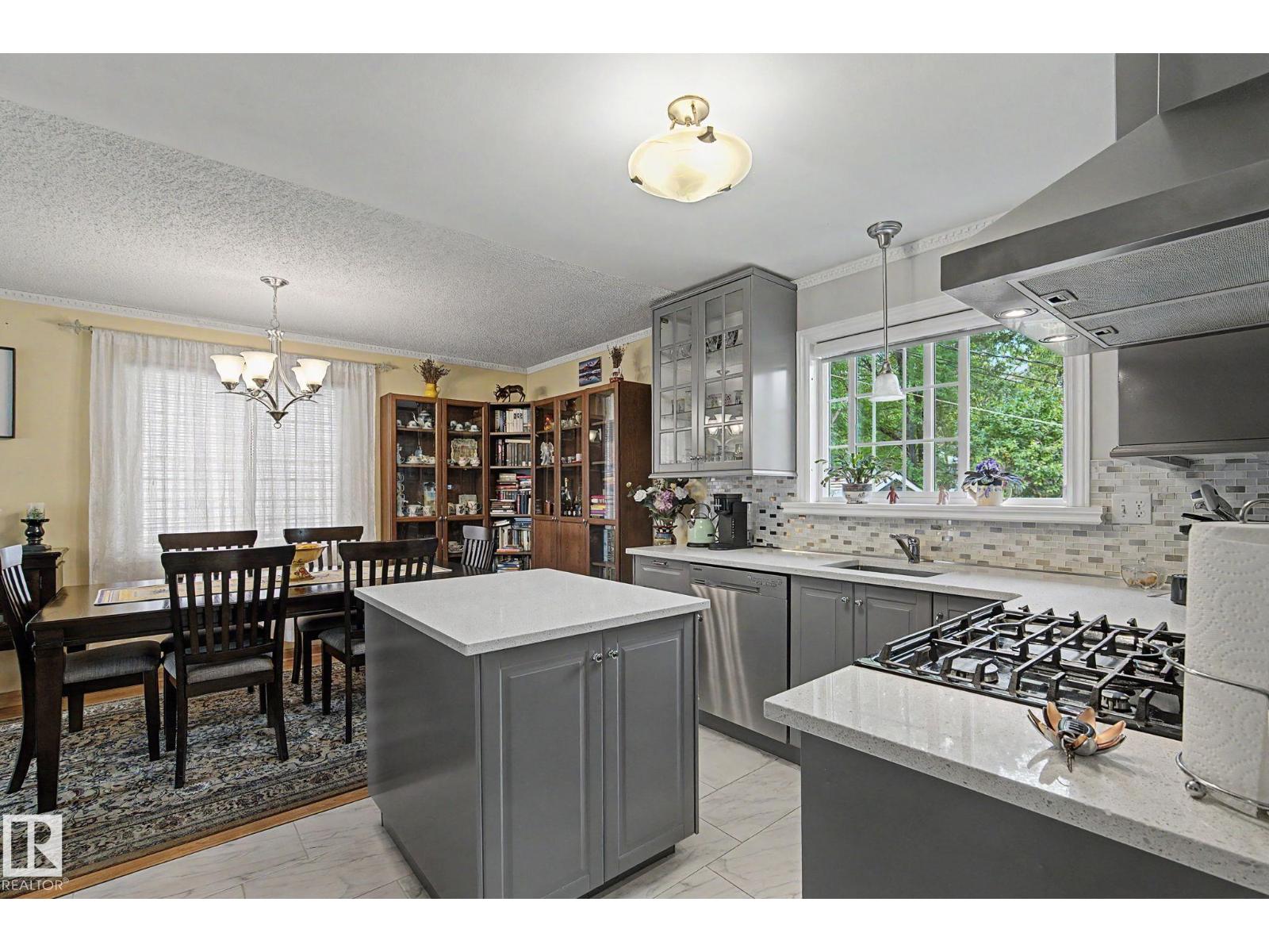 11638 123 ST NW NW - 9