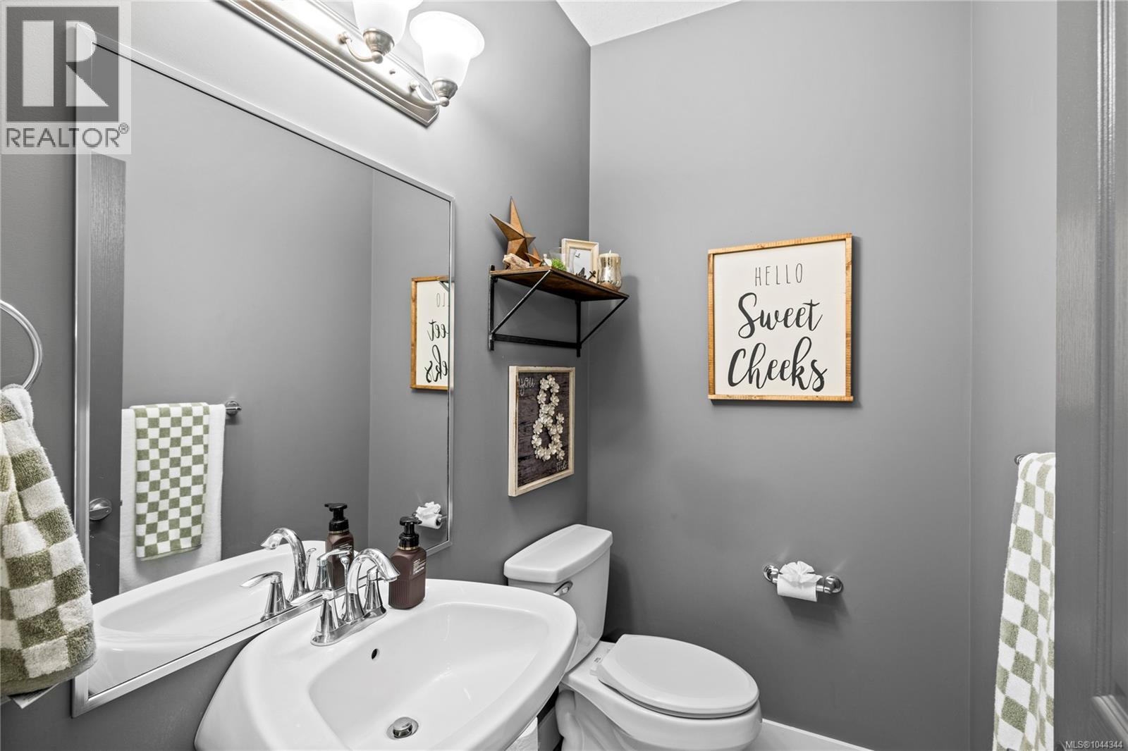 6228 Washington Way - Image 24