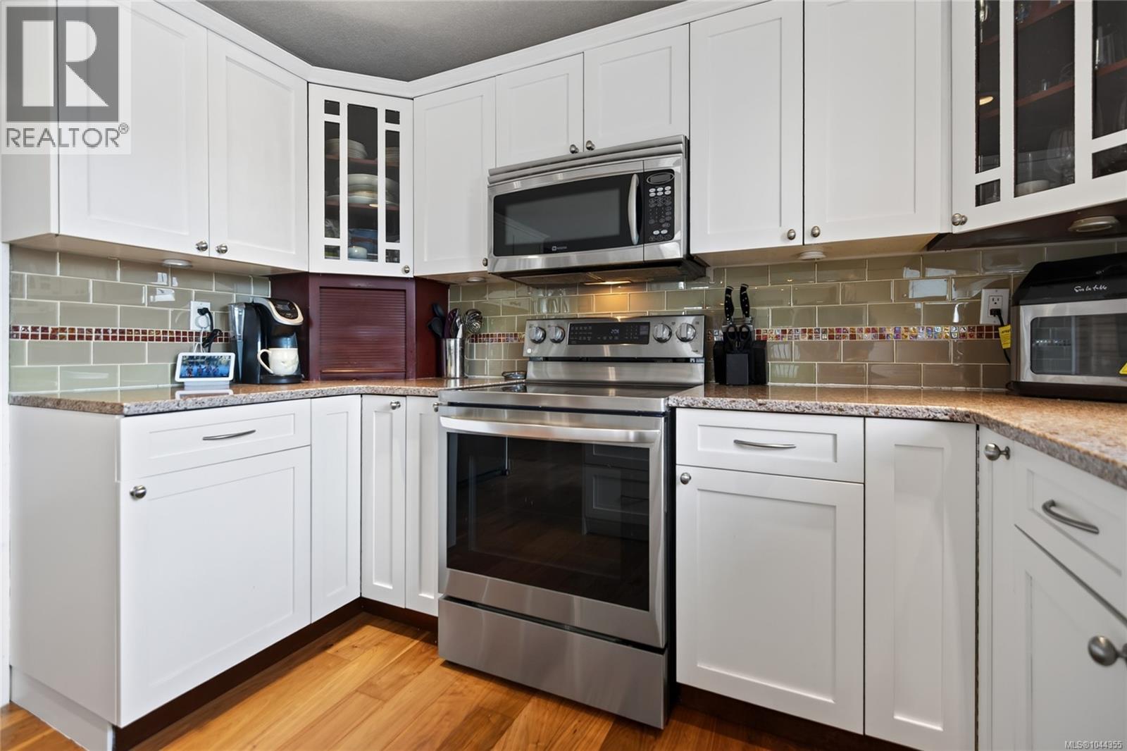 1059 Thorpe Ave - Image 22