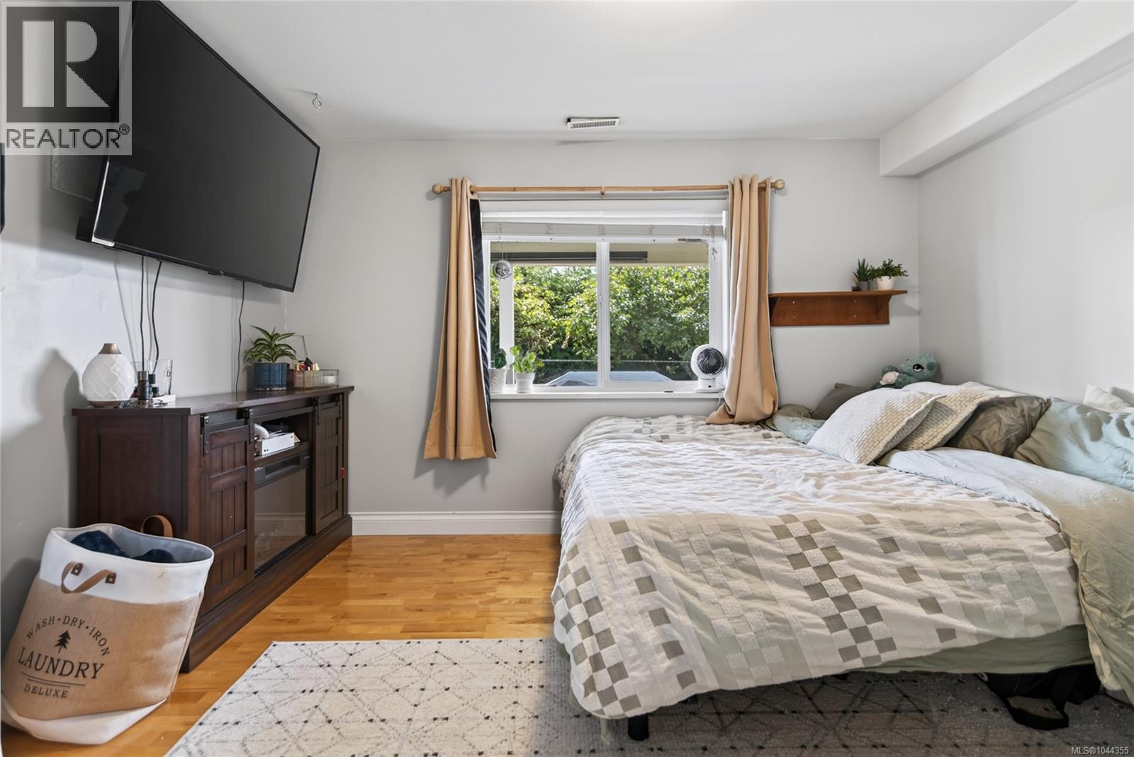 1059 Thorpe Ave - 56