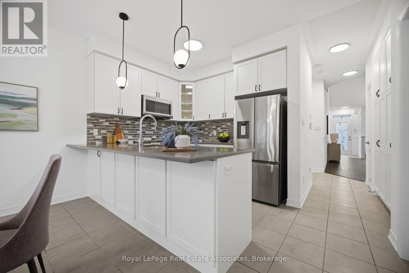 23 LOBELIA STREET - 12