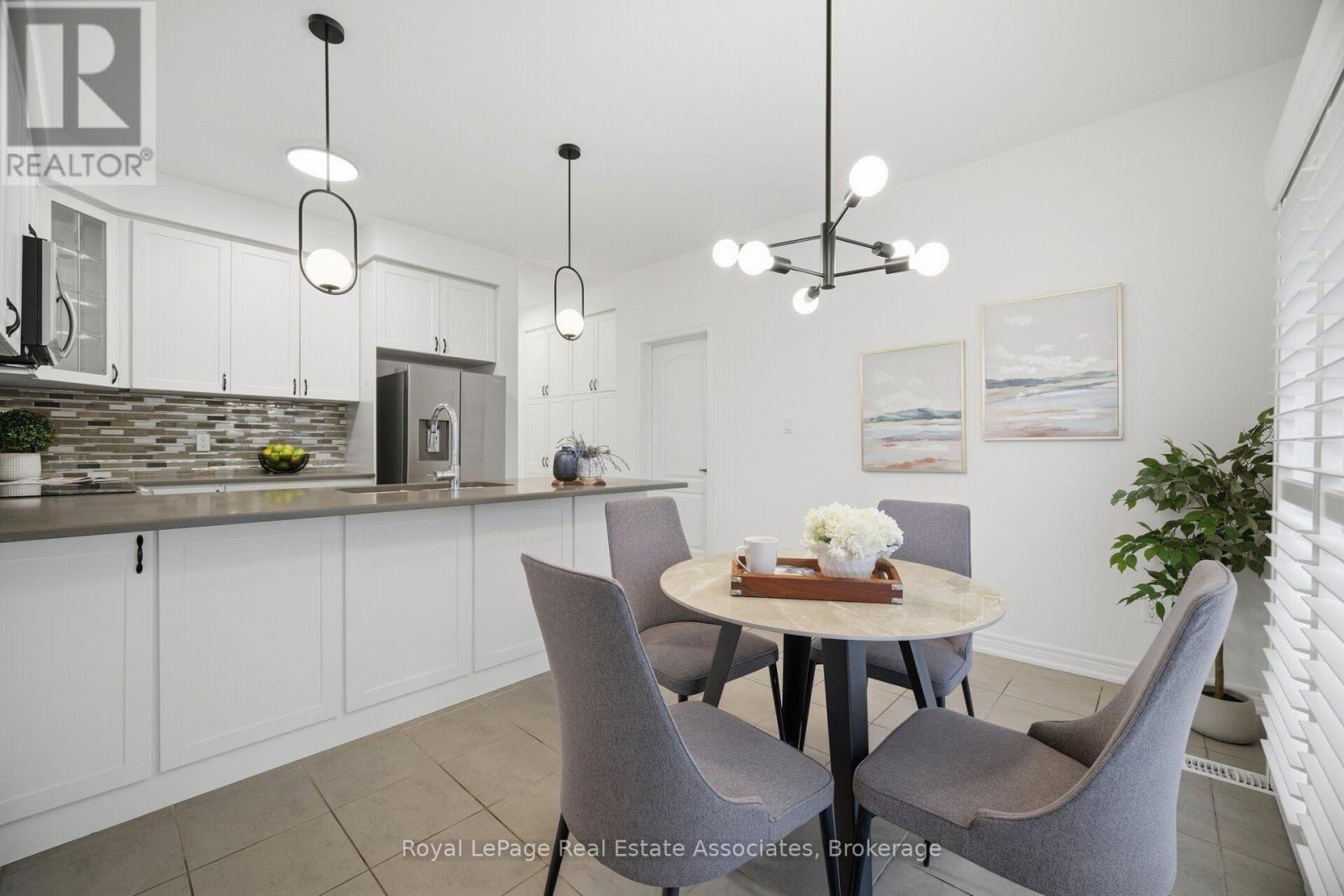 23 LOBELIA STREET - 18