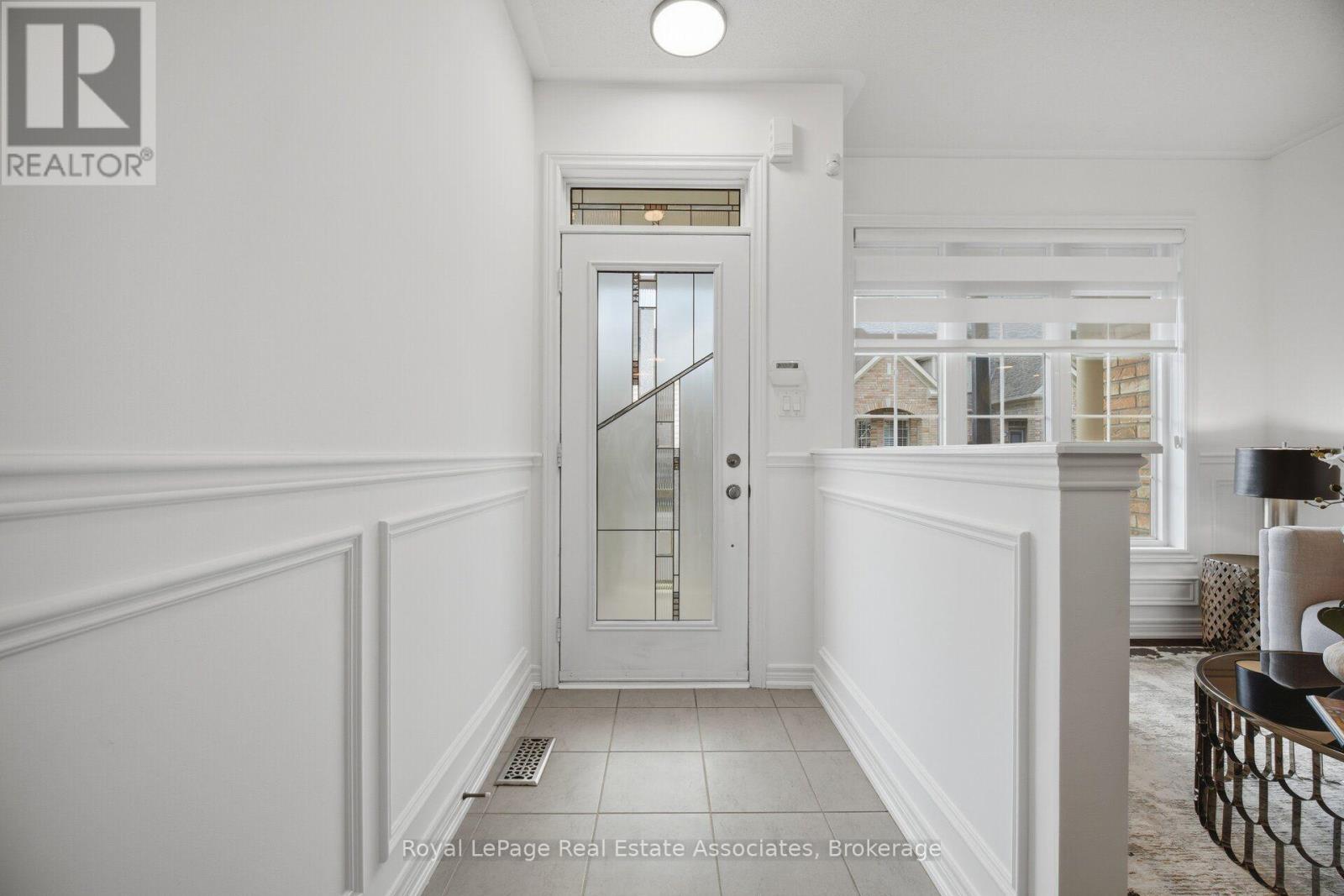 23 LOBELIA STREET - 5