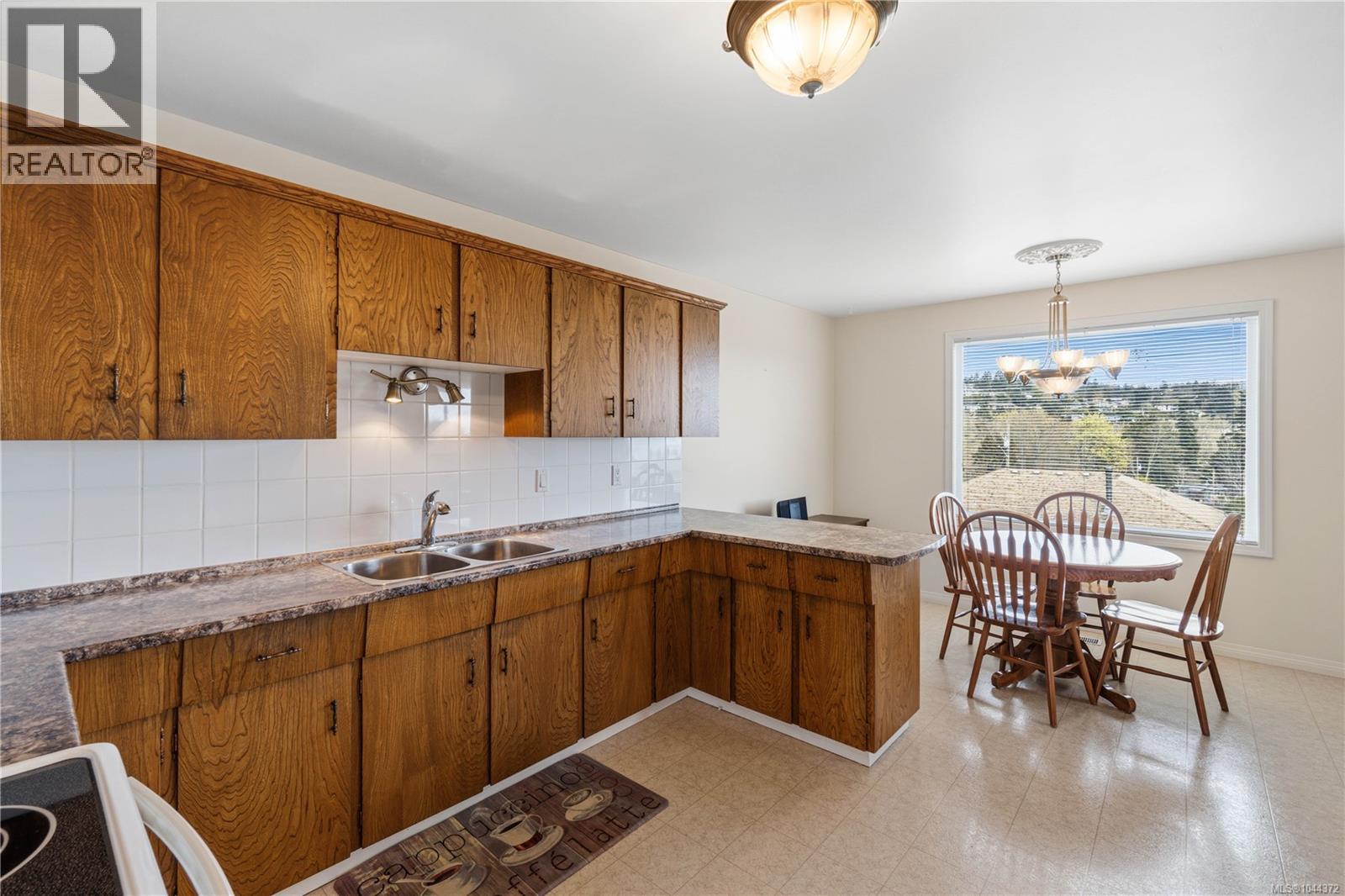 2840 Haliday Cres - 9
