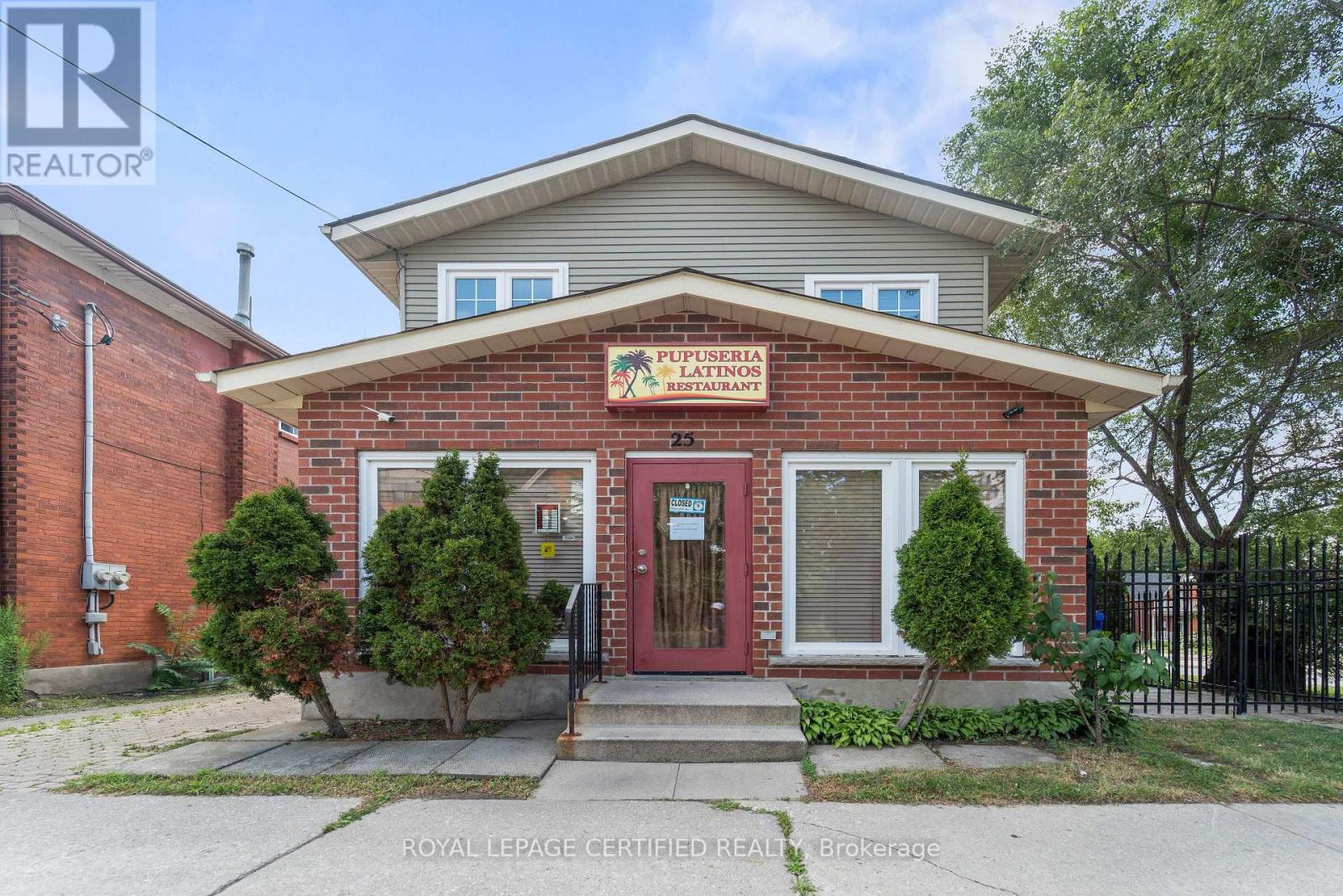 25 EBY STREET S