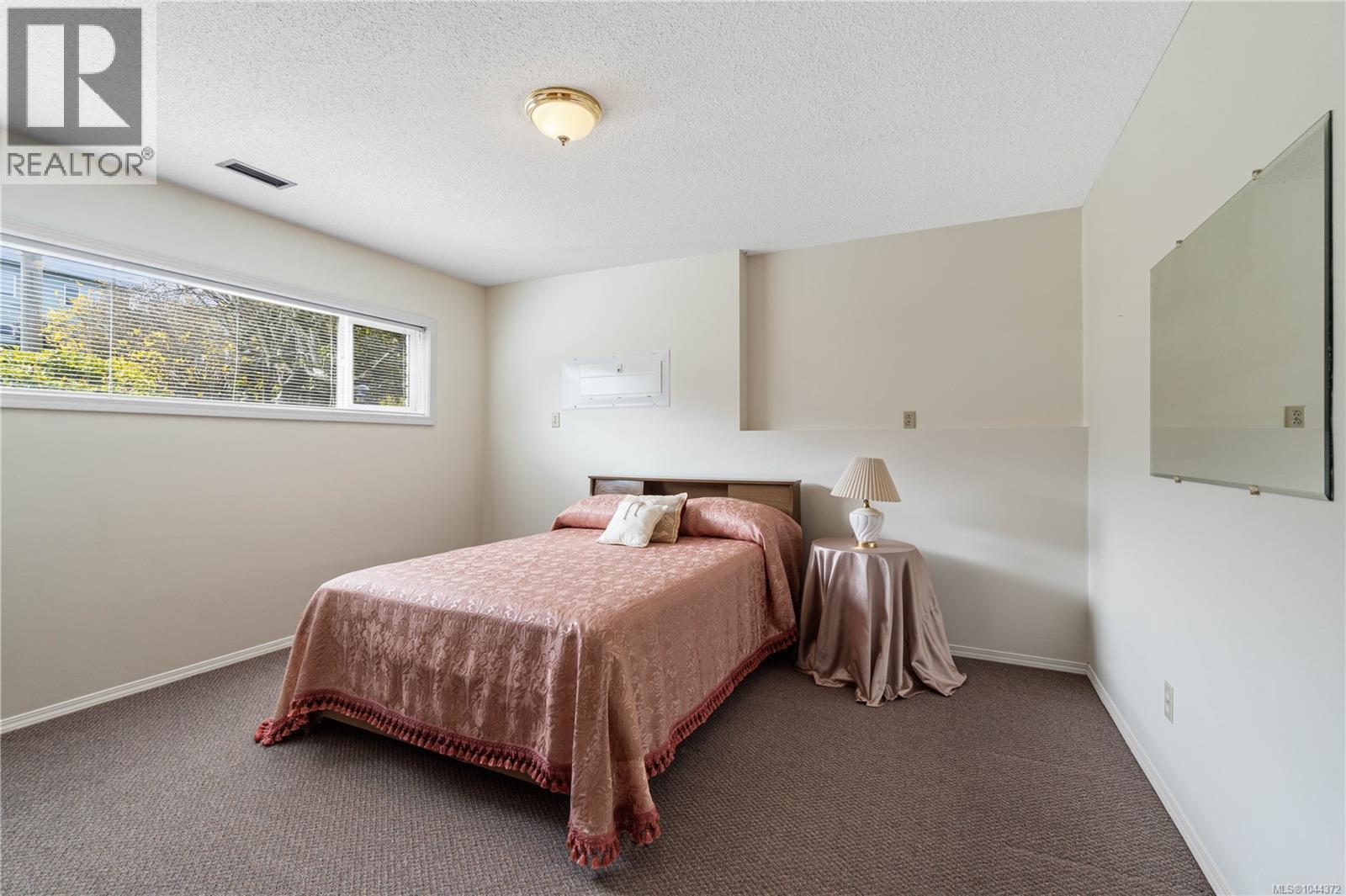 2840 Haliday Cres - 29