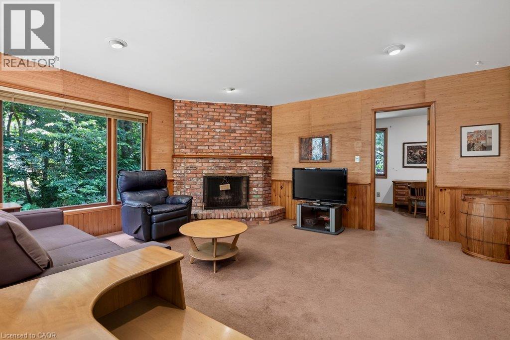 44 COLQUHOUN Crescent - Image 18