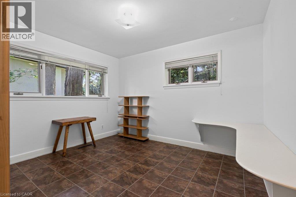 44 COLQUHOUN Crescent - Image 25
