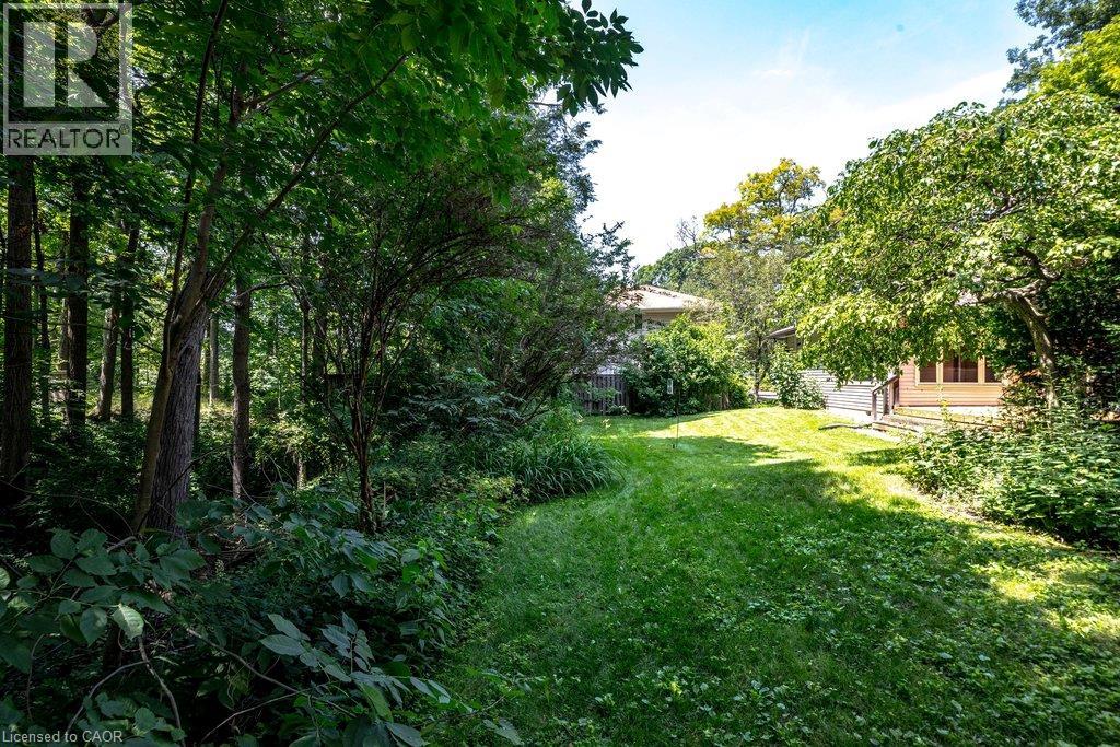 44 COLQUHOUN Crescent - Image 40