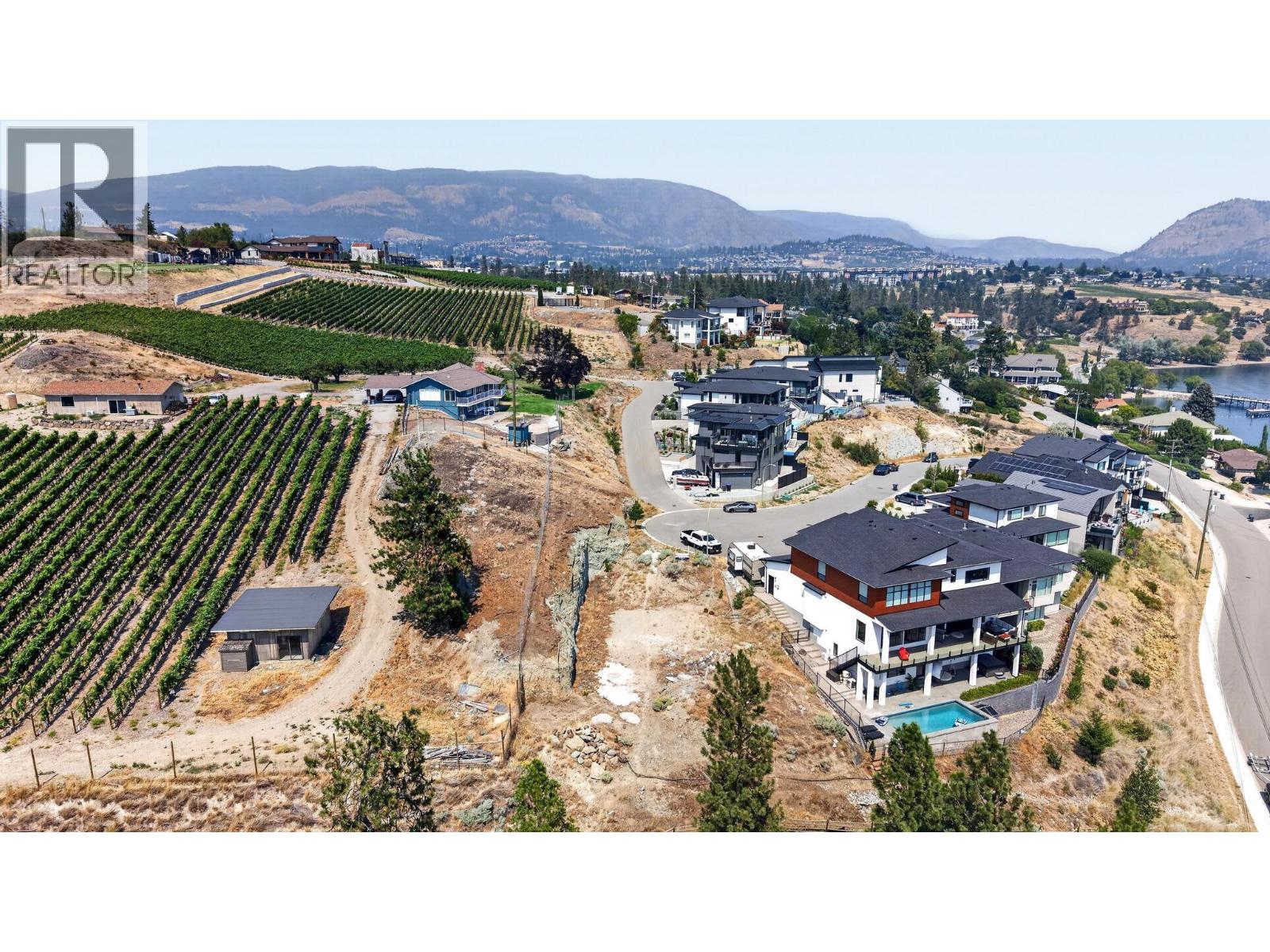  4017 Beachview Drive, Westbank