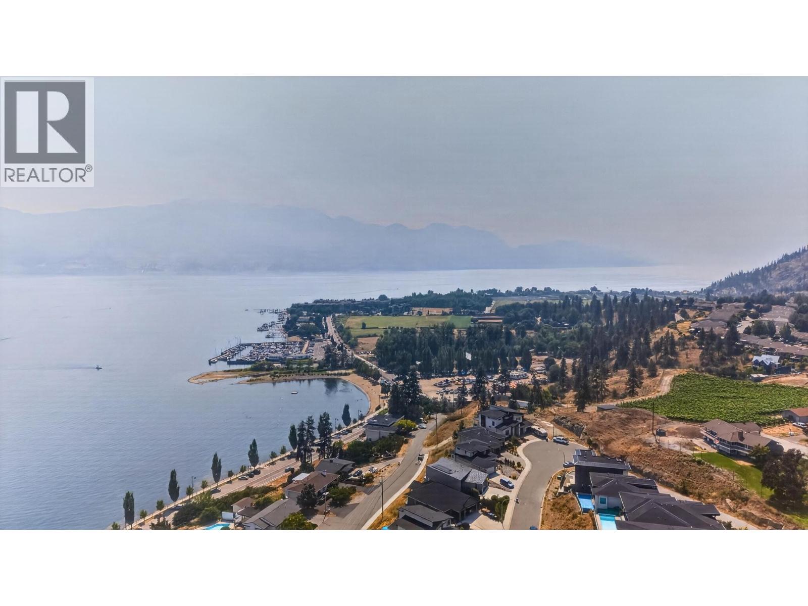  4017 Beachview Drive, Westbank