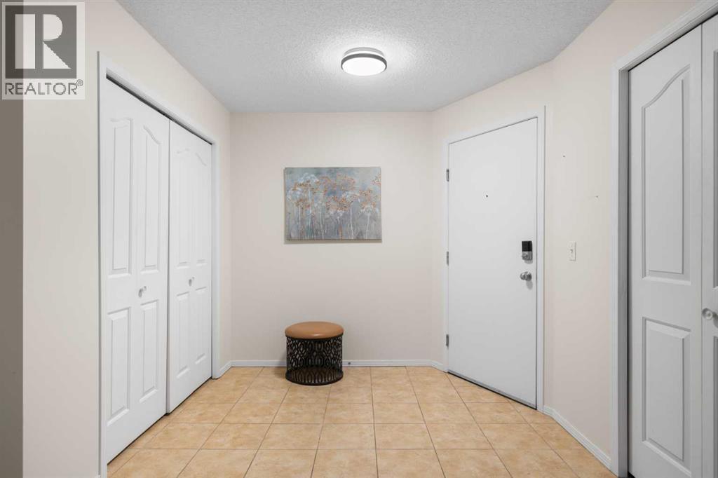 2110, 2518 Fish Creek Boulevard SW, Evergreen, Calgary photo 3
