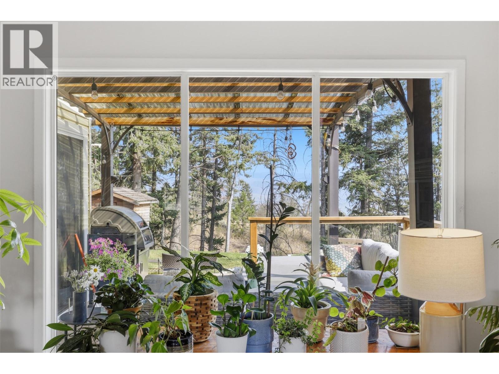 294 Robson Drive - 11