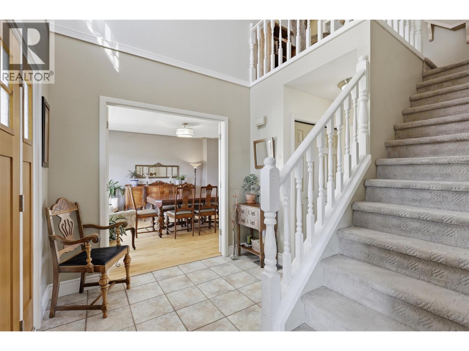 294 Robson Drive - 14