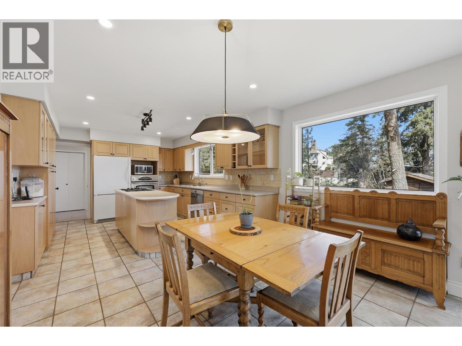 294 Robson Drive - 22