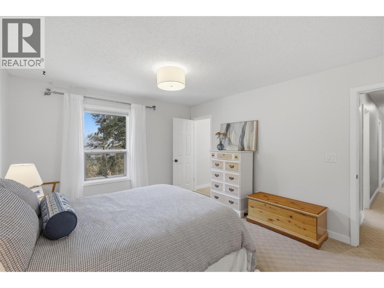 294 Robson Drive - 34