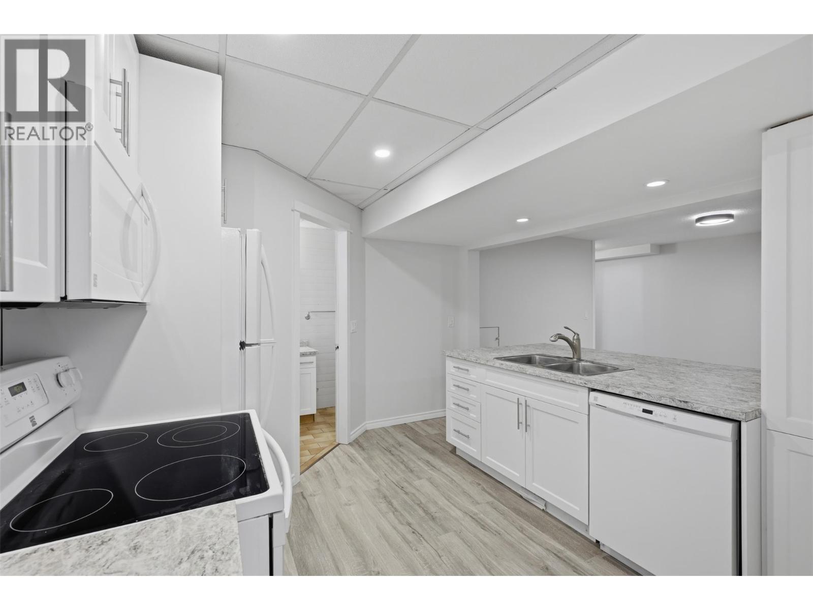 294 Robson Drive - 51