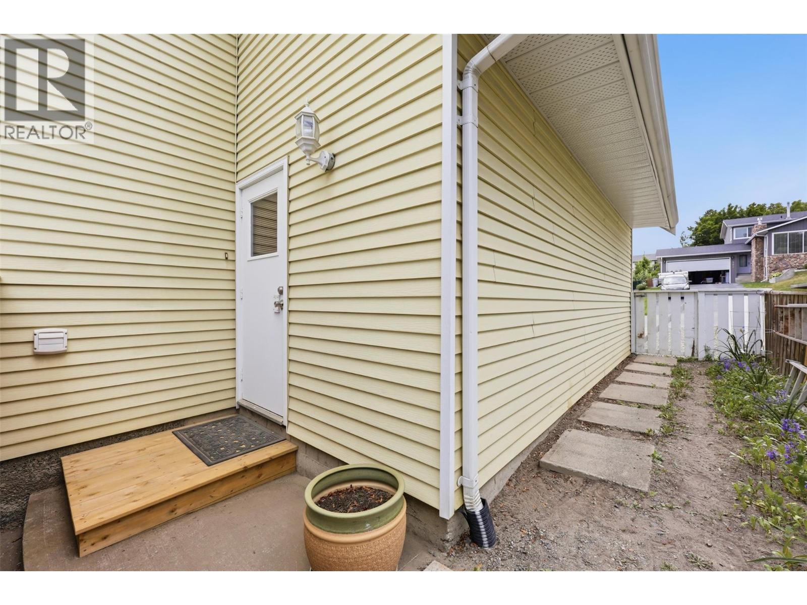 294 Robson Drive - 68