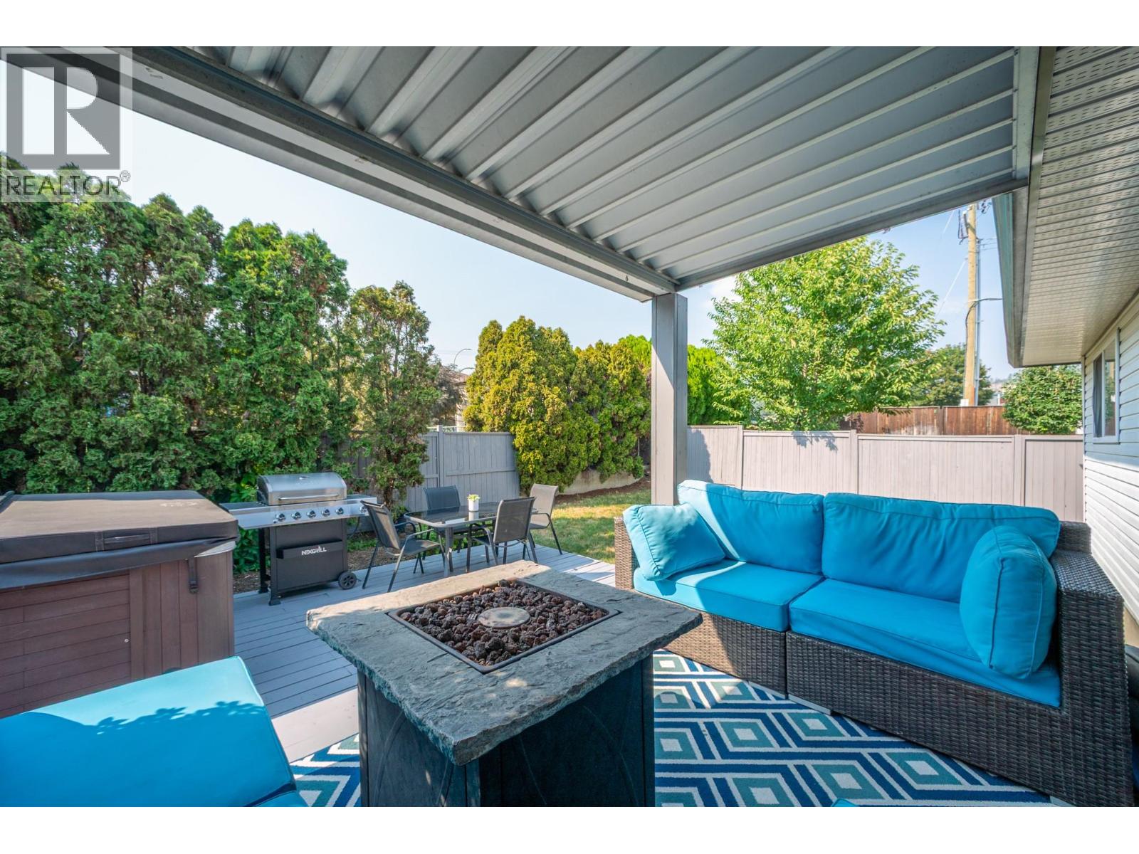 110 Wyndham Crescent - 21