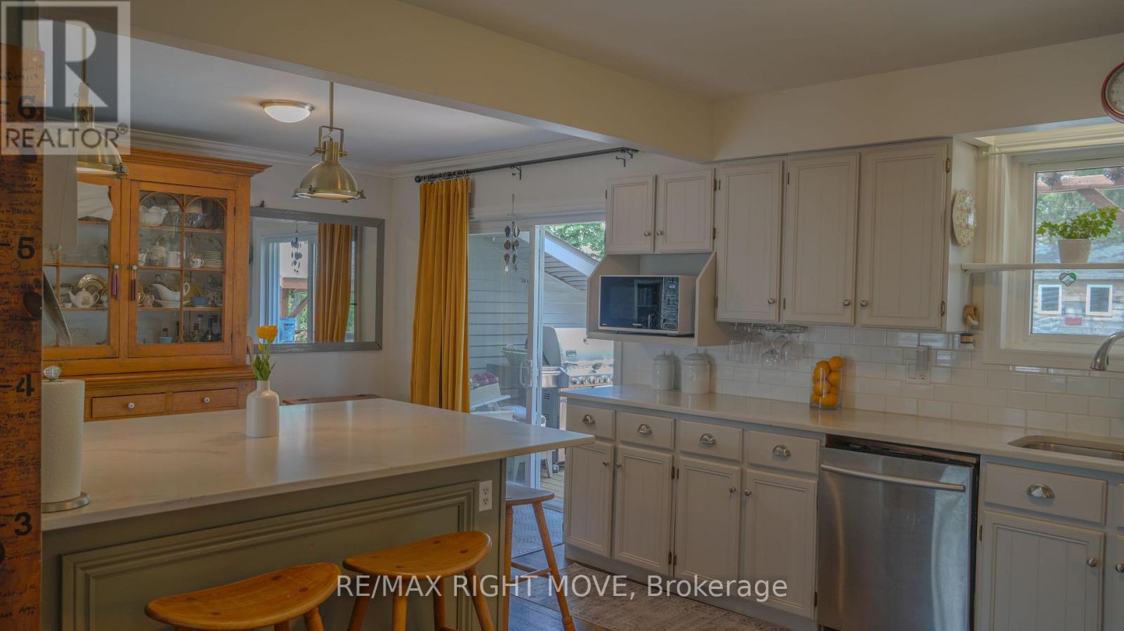 424 HOMEWOOD AVENUE - 17