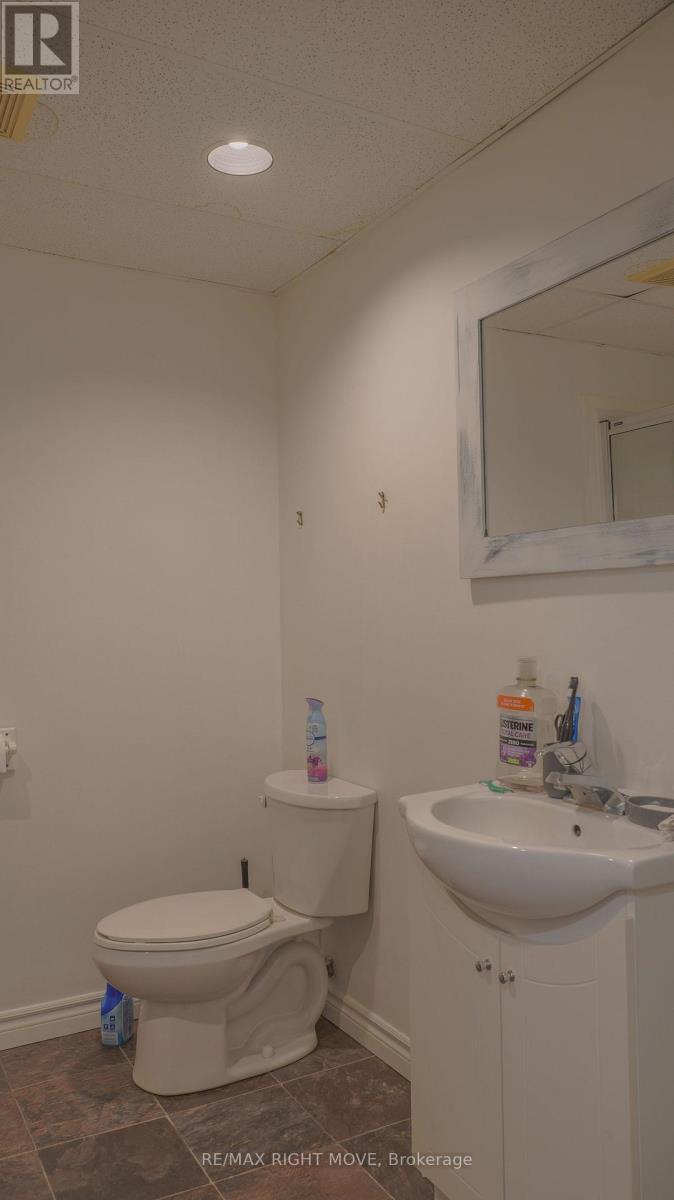424 HOMEWOOD AVENUE - 27