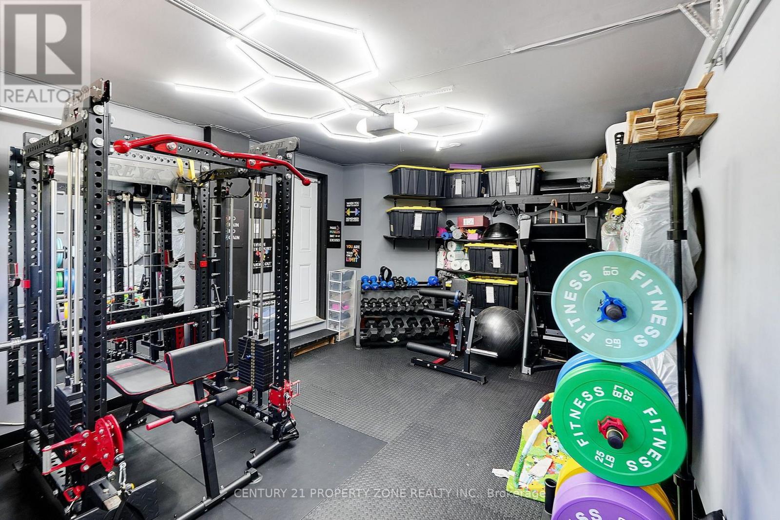 550 STONEHENGE DRIVE - 37