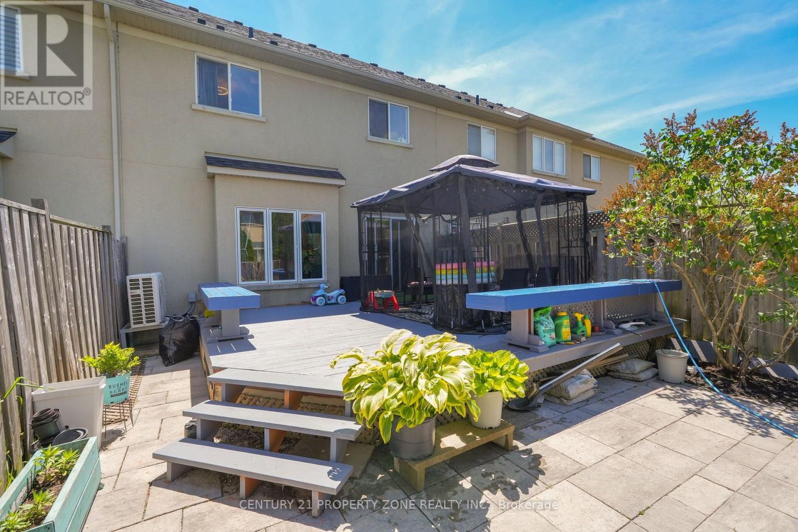 550 STONEHENGE DRIVE - 40