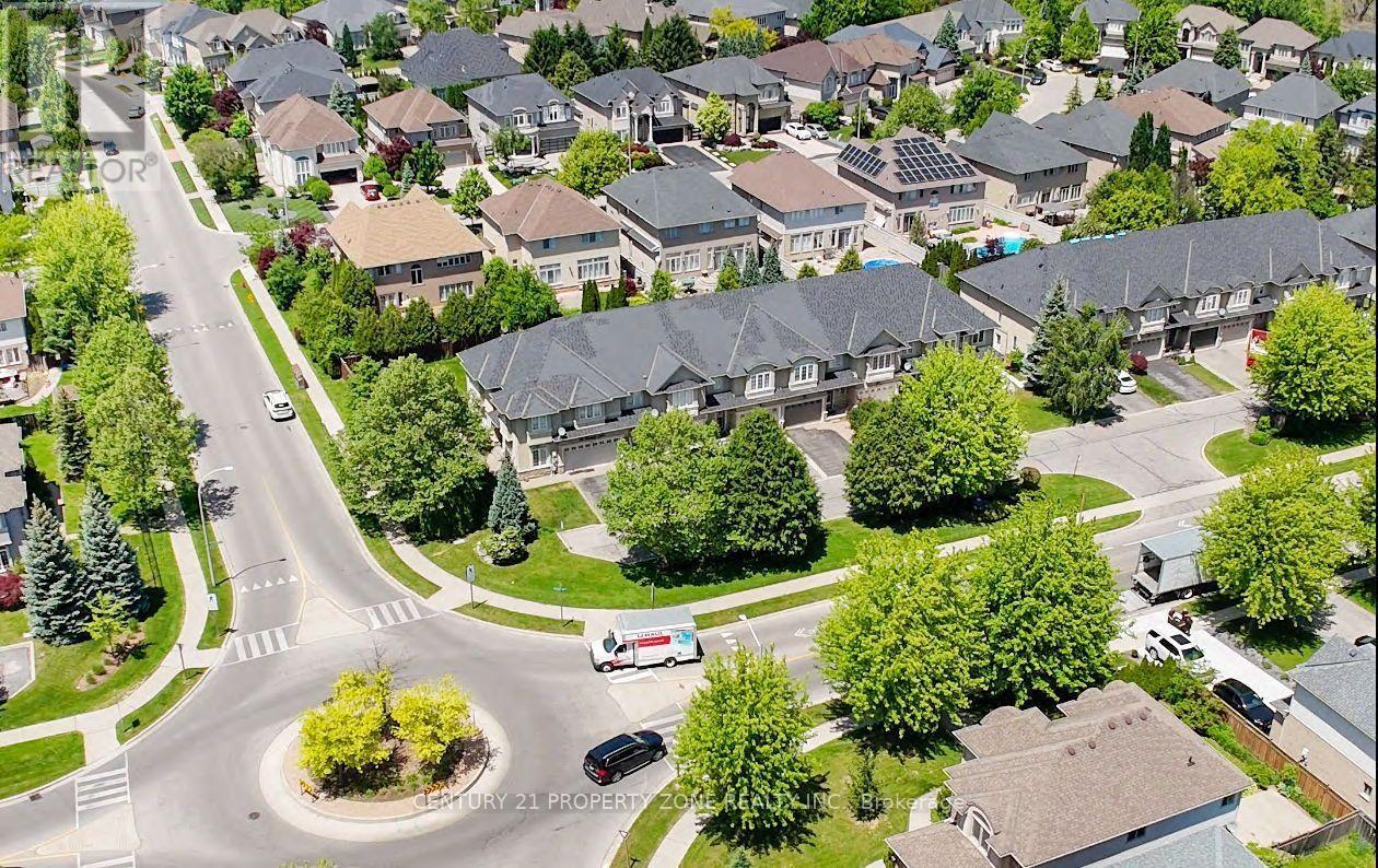 550 STONEHENGE DRIVE - 5