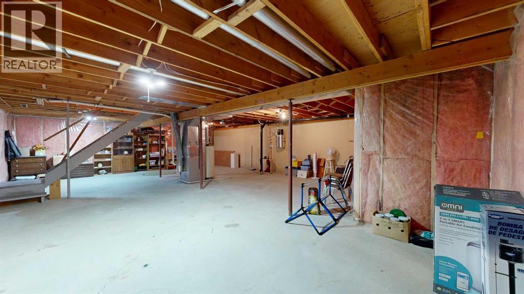 Listing photo – 3912 64 Street, Stettler