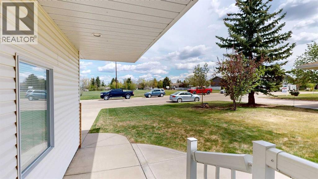 Listing photo – 3912 64 Street, Stettler