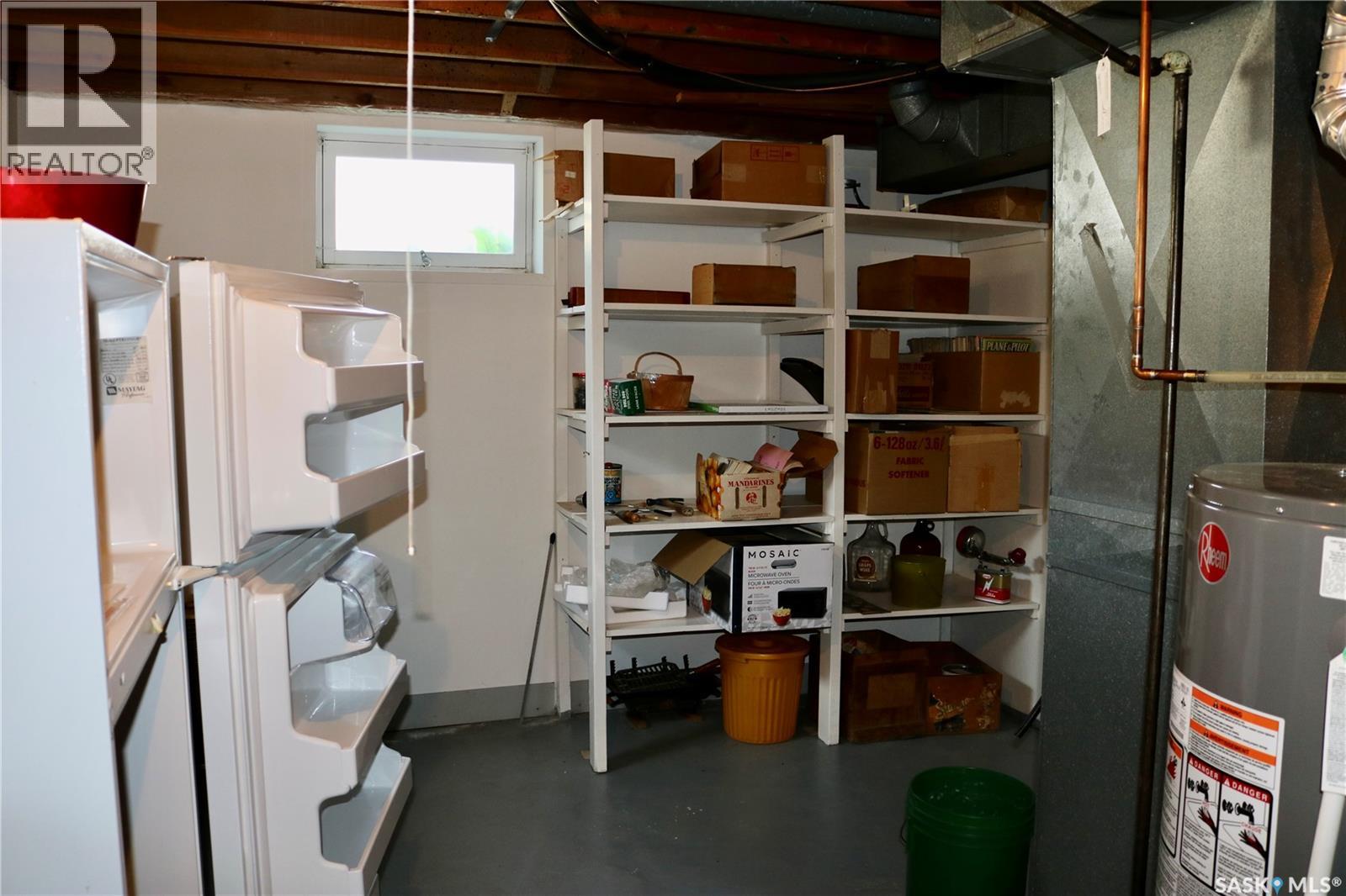 1110 Carleton STREET - 23