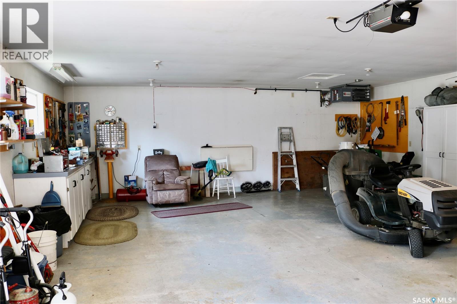 1110 Carleton STREET - 40